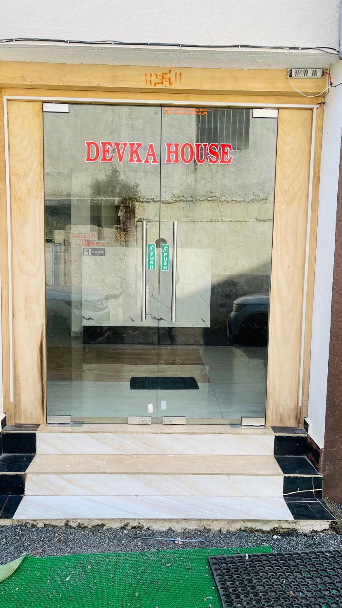 Готель Devka House Даман Екстер'єр фото